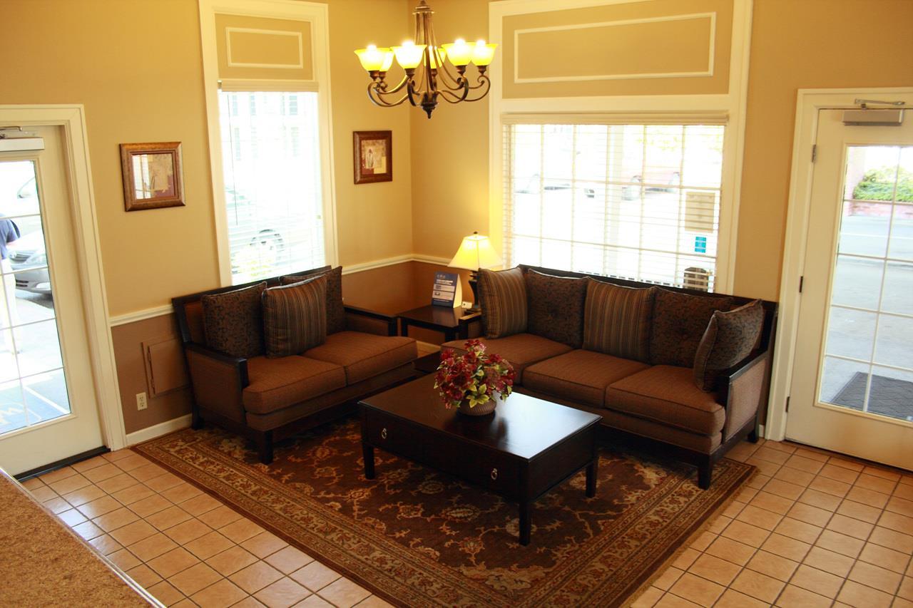 Best Western Lakewood- Historic Landmark Interior photo
